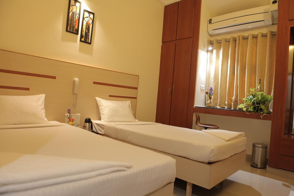 Our Nest Hotel Haiderabad Kamer foto