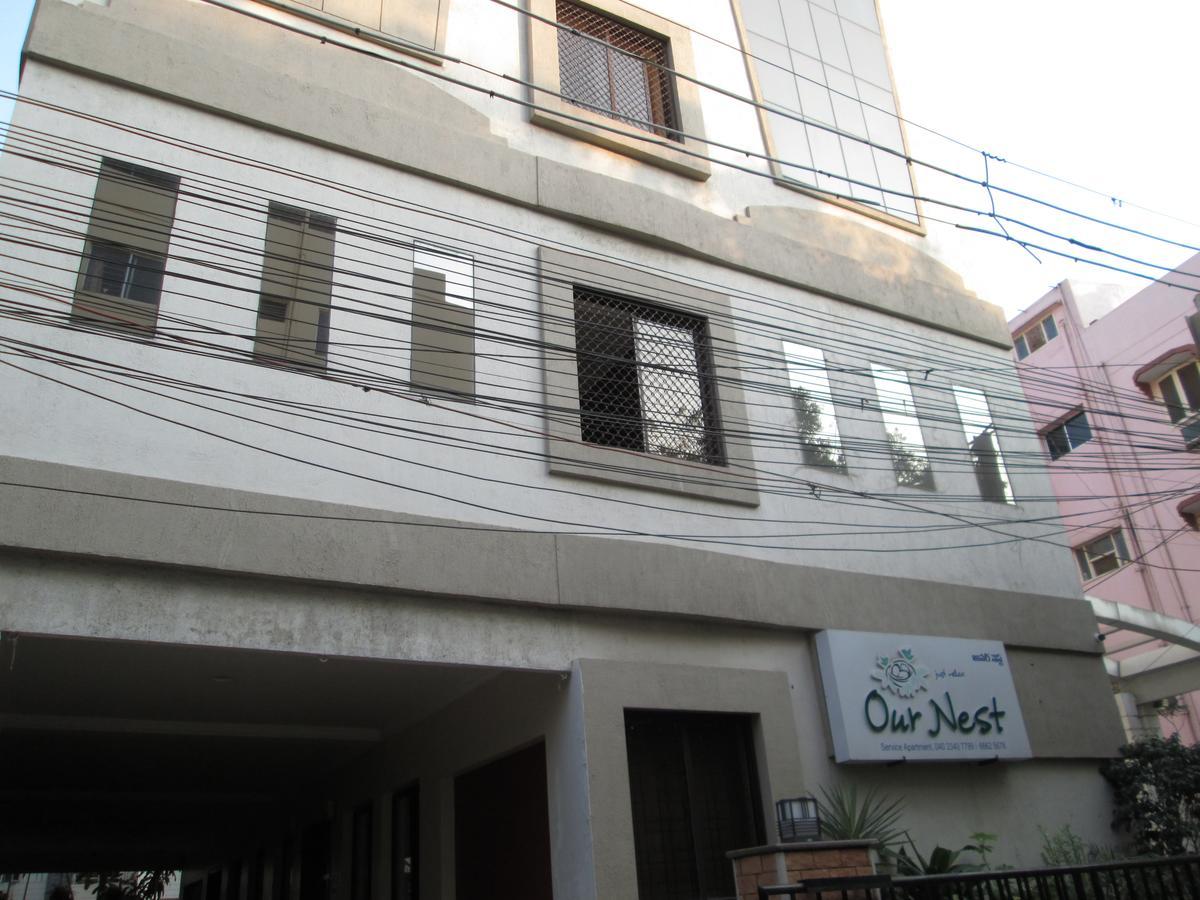 Our Nest Hotel Haiderabad Buitenkant foto